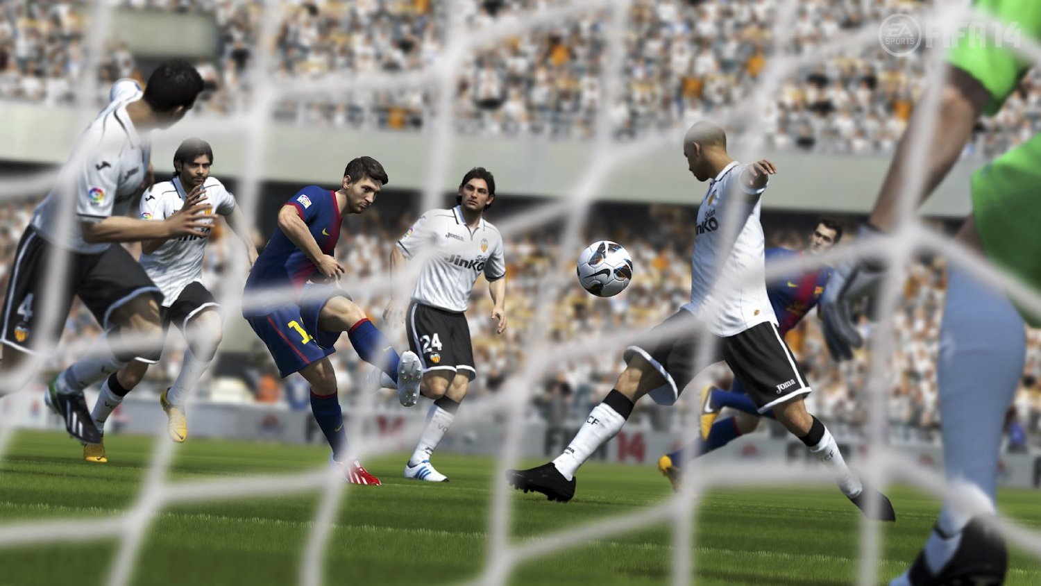 《FIFA 14》 美版PSP版 游戏截图 3