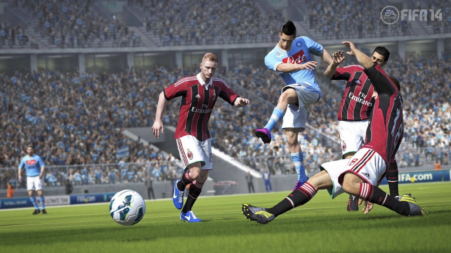 《FIFA 14》 美版PSP版 游戏截图 4